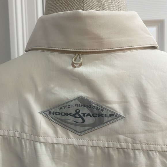 Hook & tackle shirt short sleeves nylon 50 SPF repels water dries fast men’s S - Picture 7 of 16